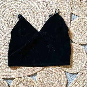 🖤 Black Velvet crop top